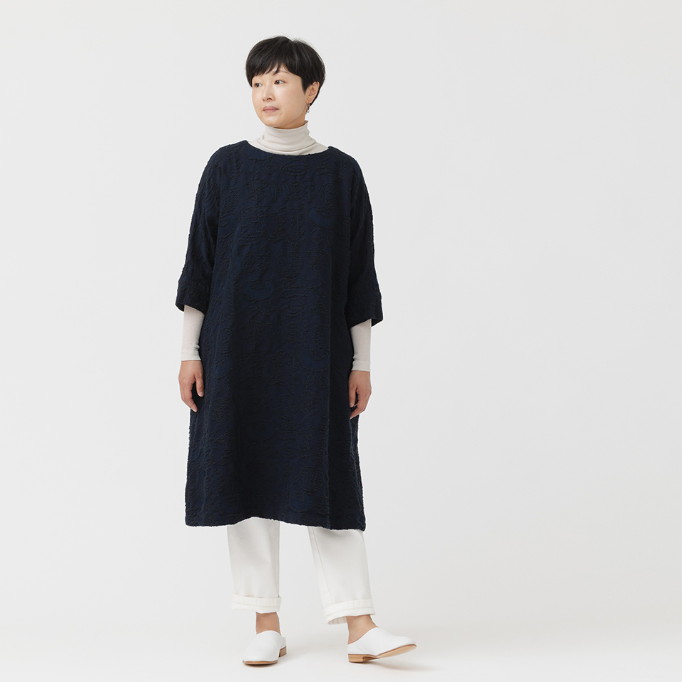 スラブデニム春待ちジャガード　ワンピース花楓（はなかえで）