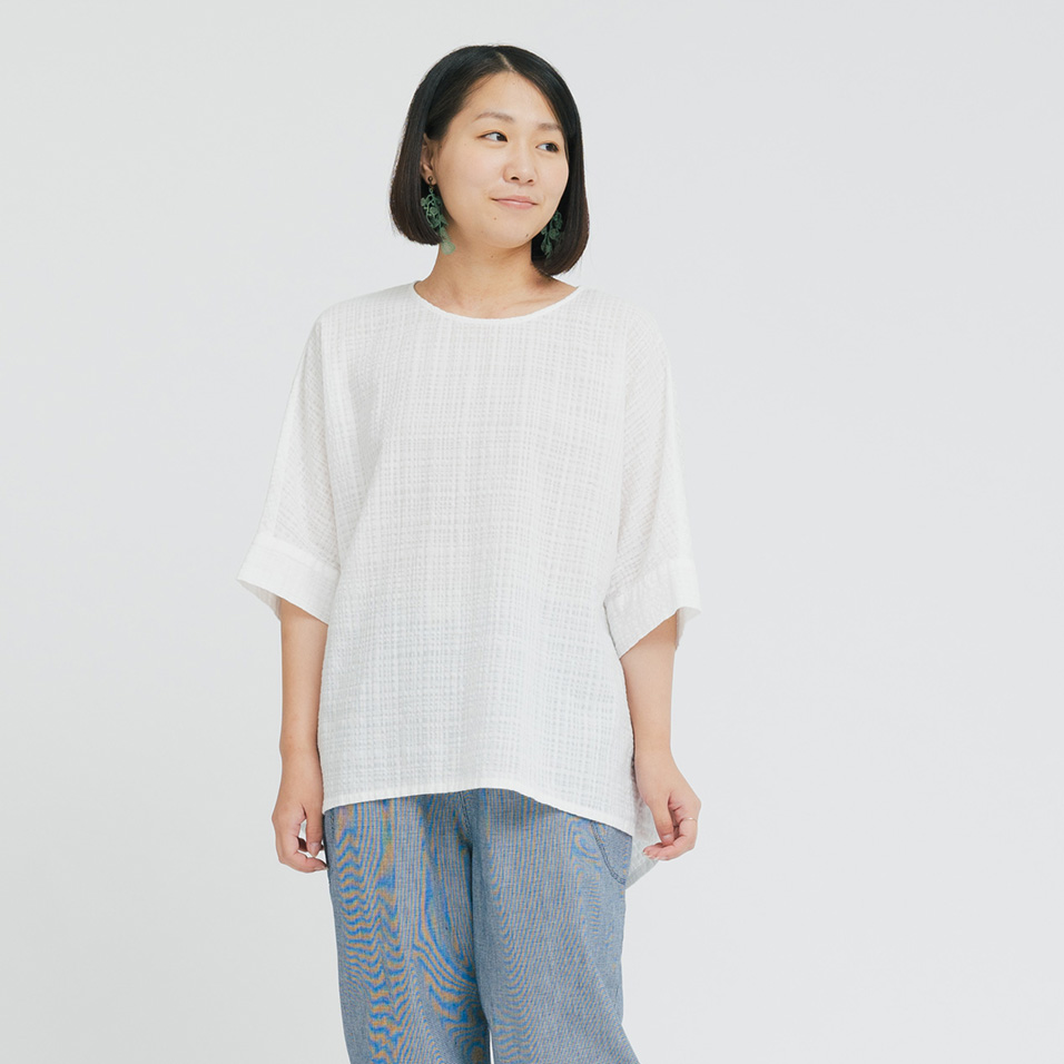 【中古】 白いブラウスの秘密/偕成社/草谷桂子 白いブラウスの秘密 (新・子どもの文学) 草谷 桂子 (著), ゆーち
