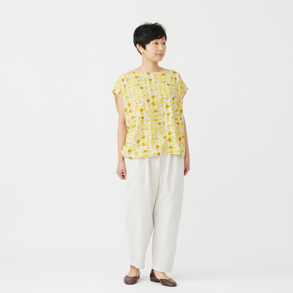 みずみずしい野菜柄のカットソー | 石見銀山 群言堂 公式サイト