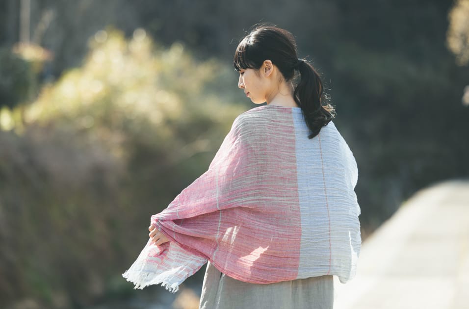 群言堂　石山銀山　ウェービーショール　あかいろ　コットン　ストール　現行品 群言堂 石山銀山 ウェービーショール あかいろ コットン